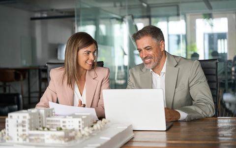 AdobeStock_1874038562