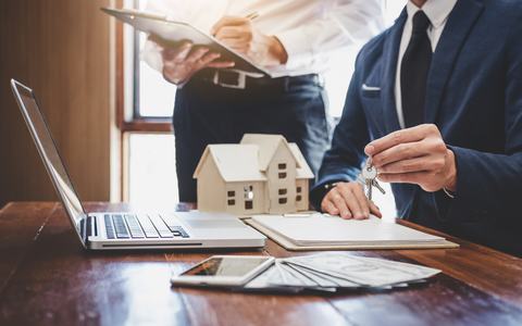 AdobeStock_229516660