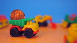 baby-construction-truck-00576132xAC2B5-300×199