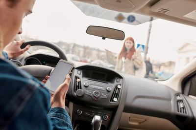 distracted-driver-collects-workers-compensation-benefits