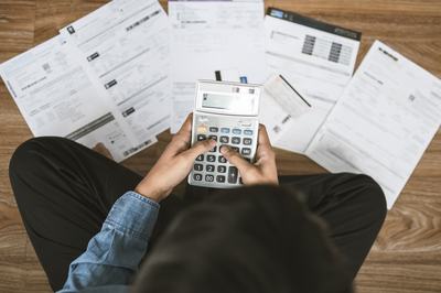 rising-business-bankruptcies-signal-growing-financial-pressure-for-companies